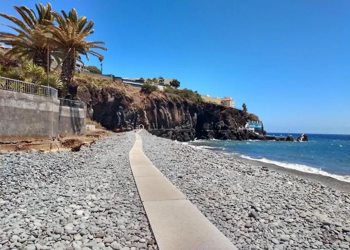 Antony Formosa * Funchal (Madeira)